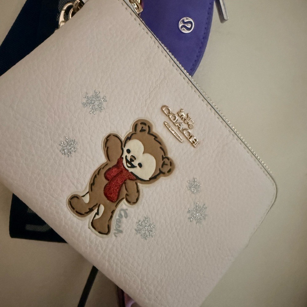 Coach Cream Bear Print Wristlet